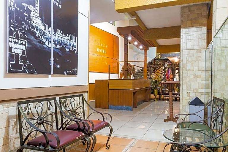 RedDoorz Plus @ Surapati 2