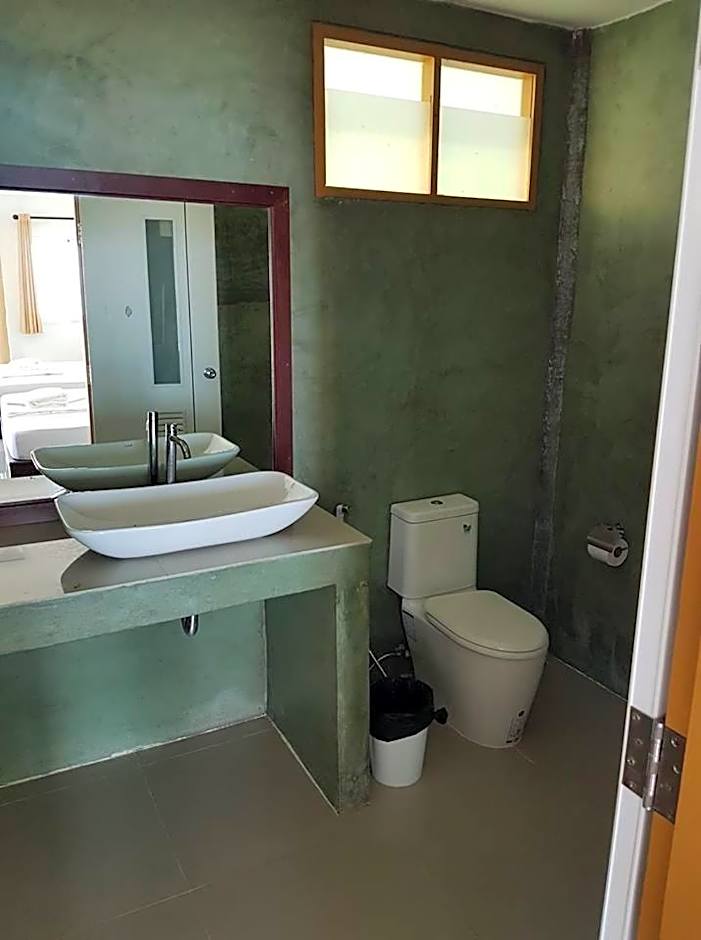 Bottle Beach 2 Bungalows