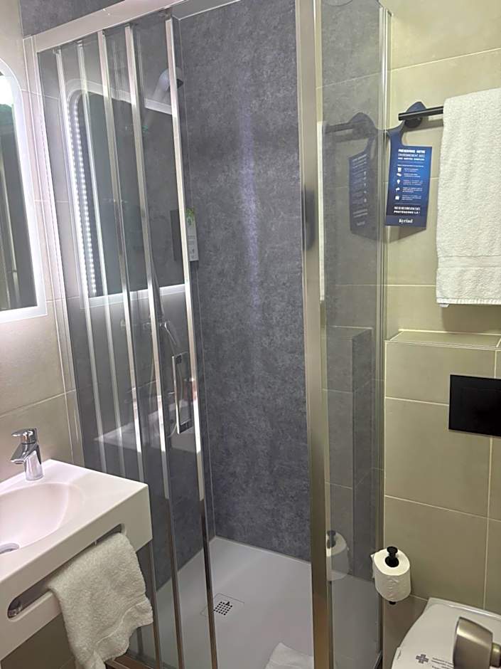 Kyriad Lille Gare - Grand Palais