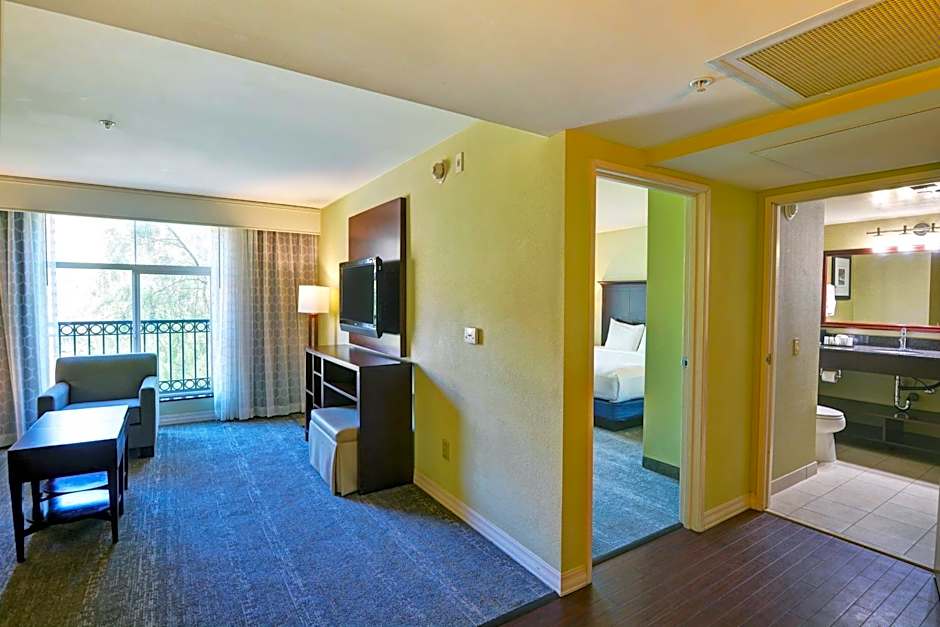 Embassy Suites By Hilton Valencia