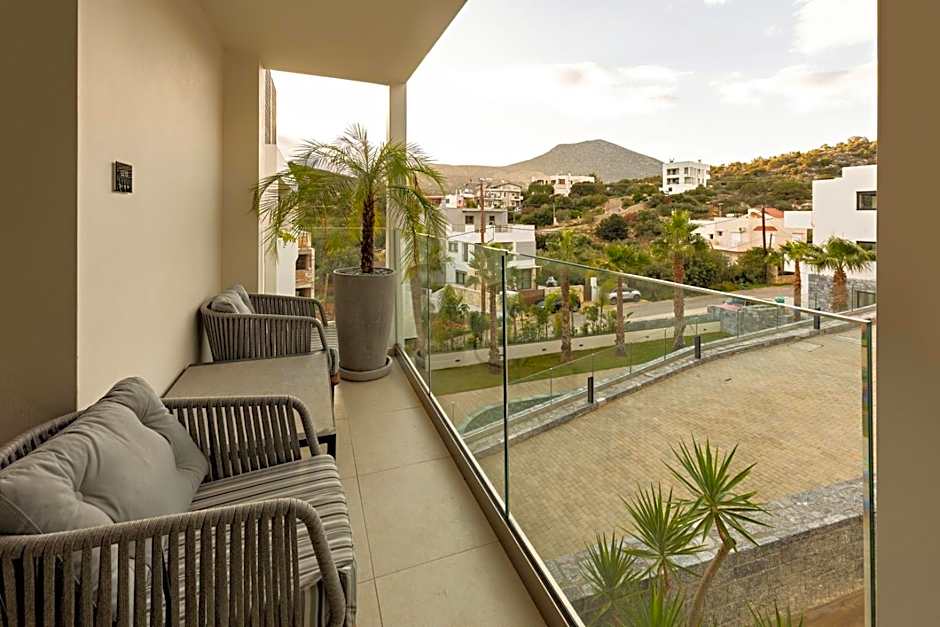 Lazar Lux Suites - Ammoudara