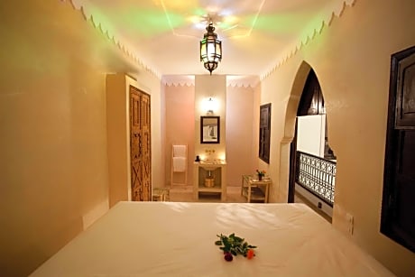 Junior Suite (2 Adults)