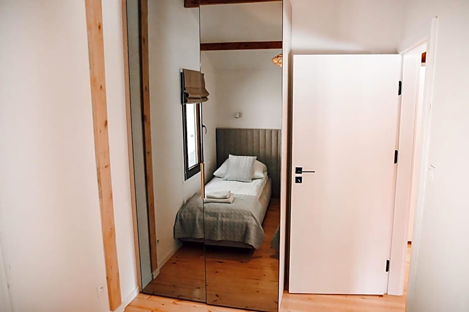 Photo 1 of 11 of 1 Bedroom Chalet
