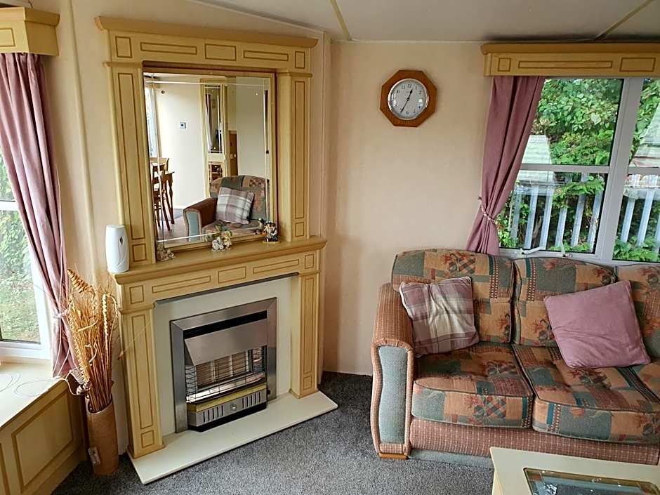 Seaview Debonair Super 6 Berth Blow Heated