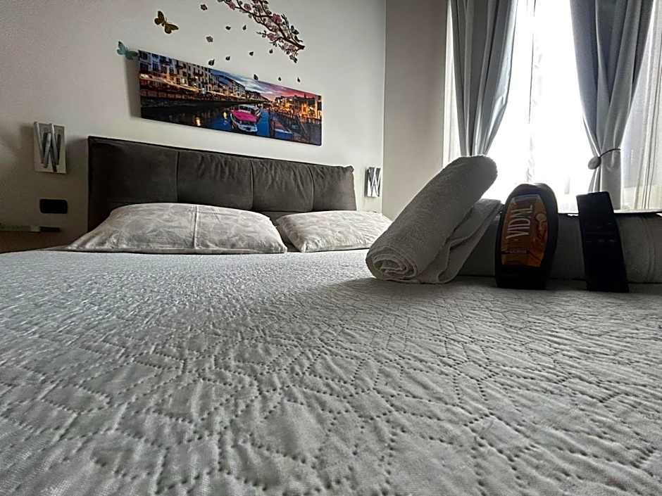Poste Regie - Milan Guest House