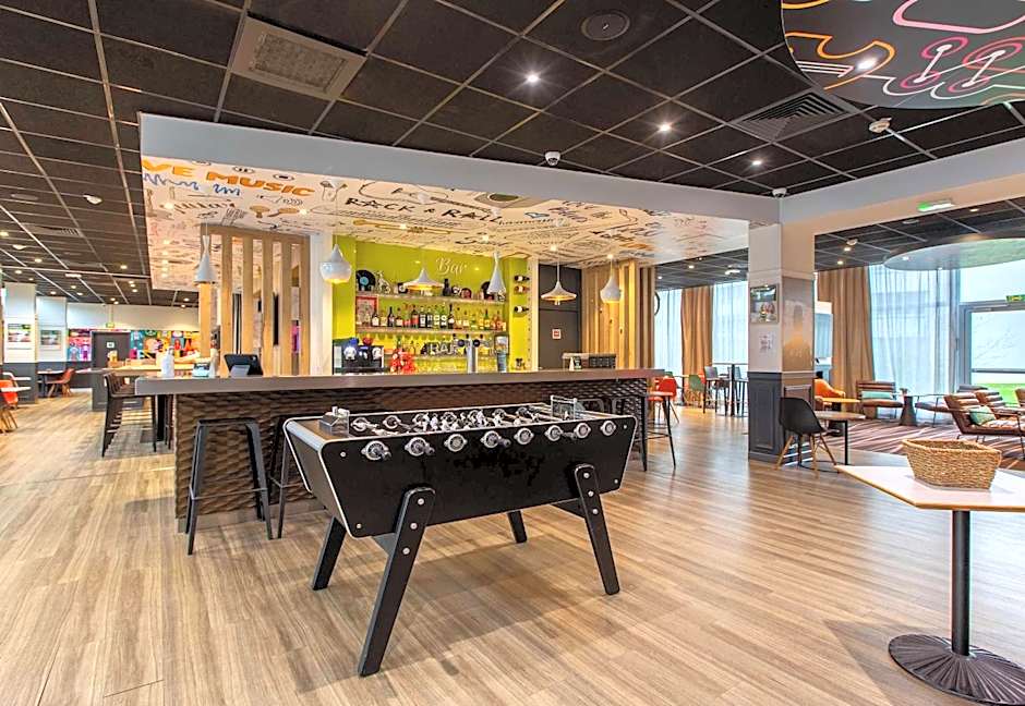 B&B HOTEL Orléans Centre Foch