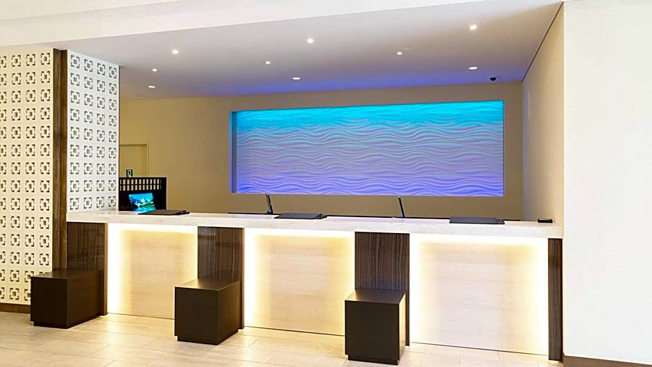 Community & Spa Naha Central Hotel