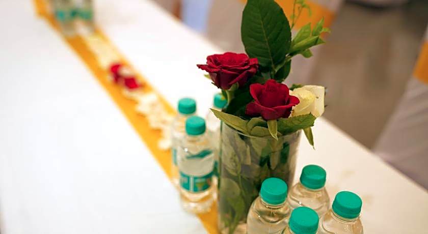 StayBird - B Suite Business Hotel 