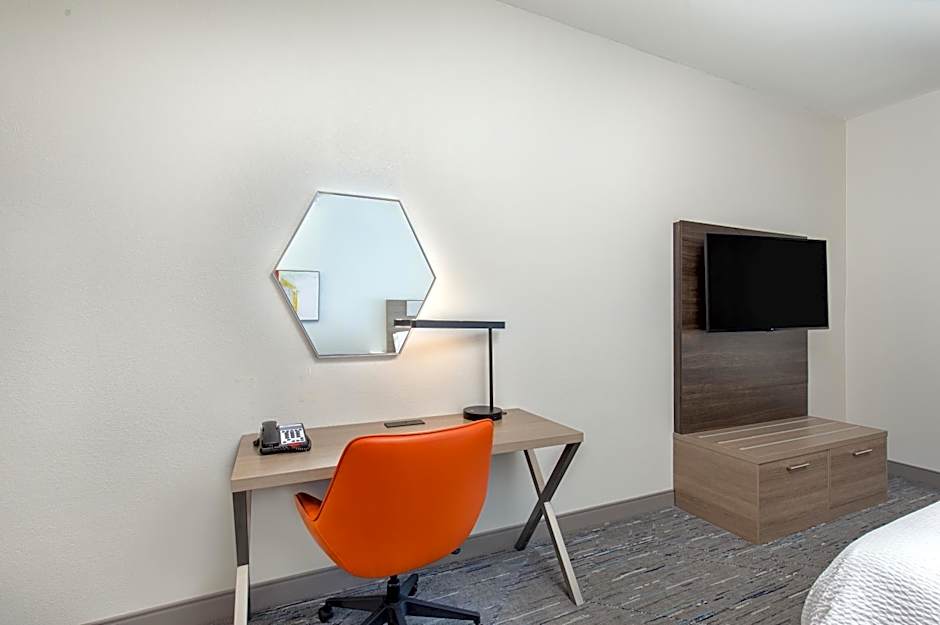 Holiday Inn Express Savannah South I-95 - Richmond Hill By IHG