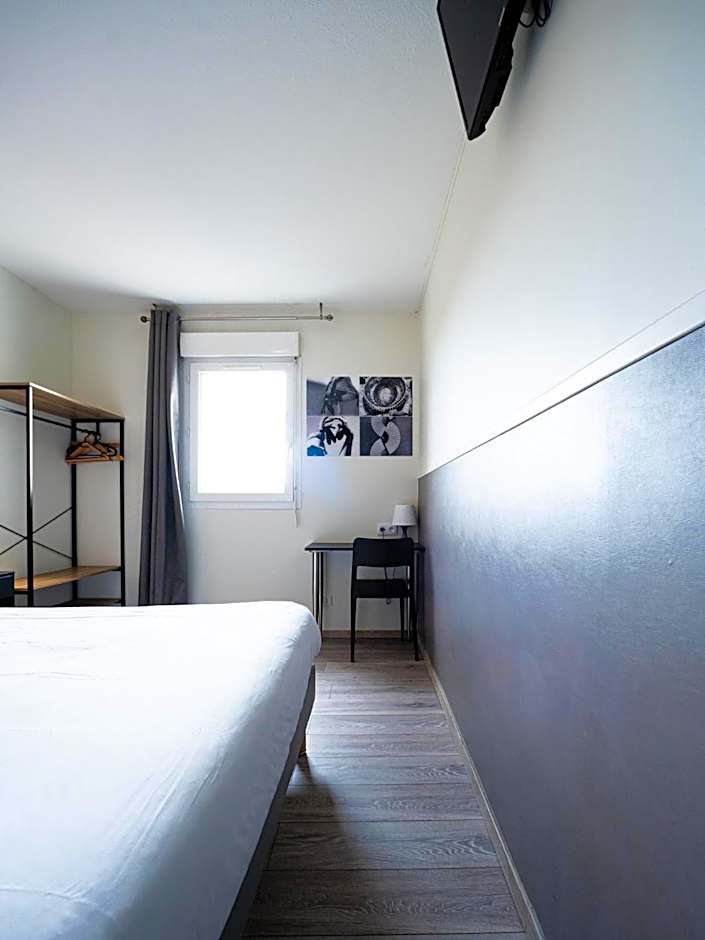 Hotel Grand Cap Rooftop Pool