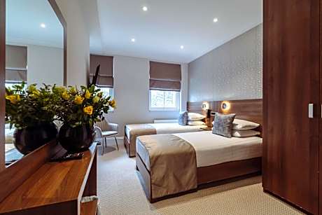 Twin Room with Garden View