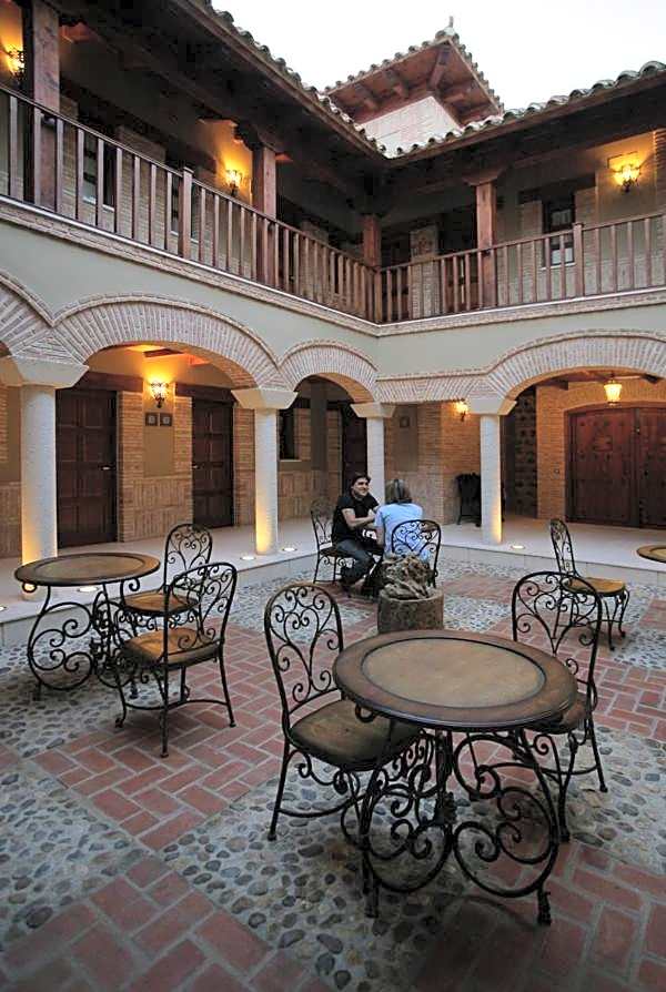 Posada Los Condestables Hotel & Spa