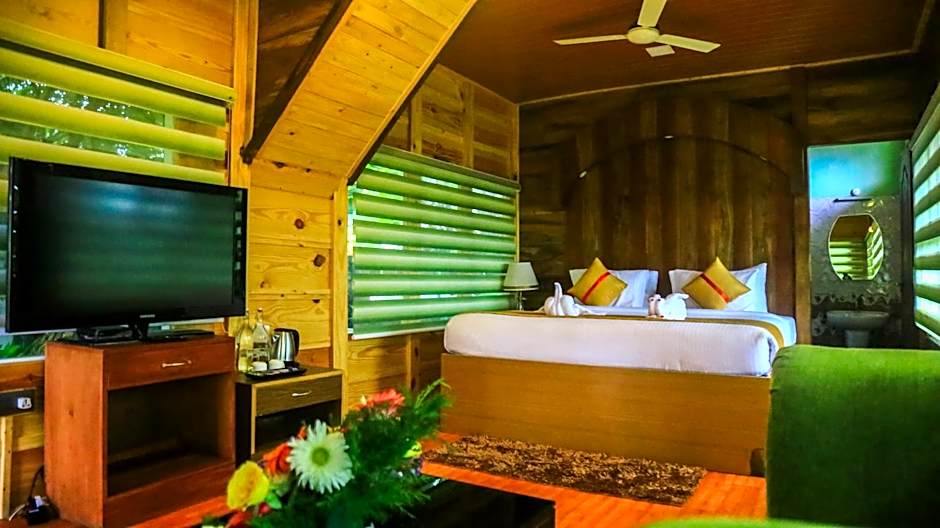Photo 1 of 9 of Junior Suite