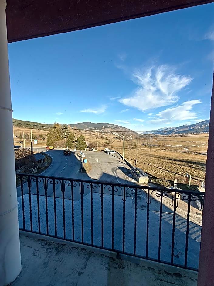 Le Catalan - Hôtel et appartements