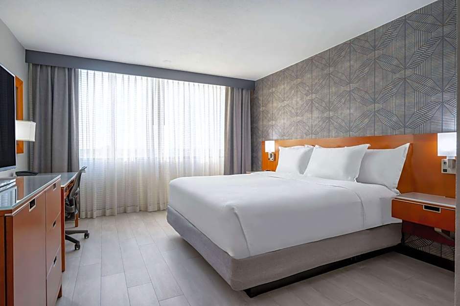 Wyndham Indianapolis Airport