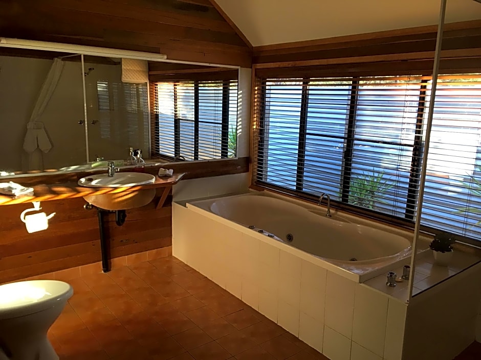 Girraween Environmental Lodge