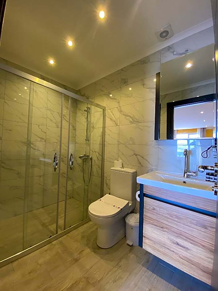ROY OTEL AKCAY