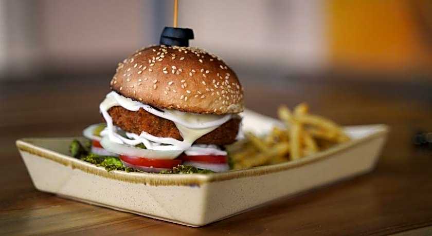 Hotel Ishan - A Ganges Riverside Retreat by SALVUS