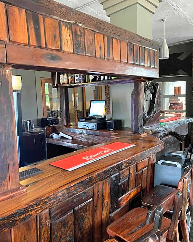 SIMA SILVER LODGE