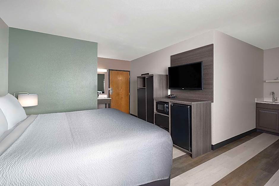 Super 8 by Wyndham Columbus