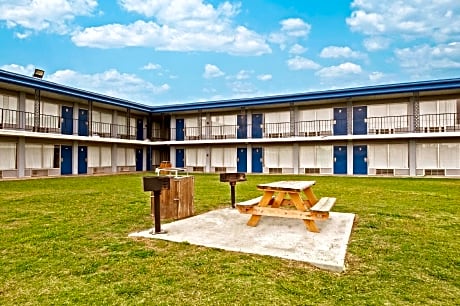 Americas Best Value Inn Garland