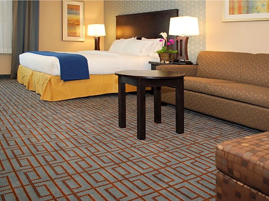 Holiday Inn Express & Suites Los Angeles Downtown West By IHG