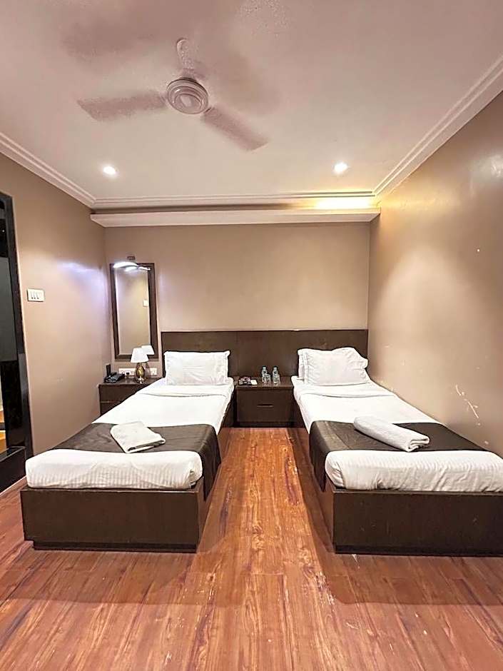 Gulf Hotel Colaba