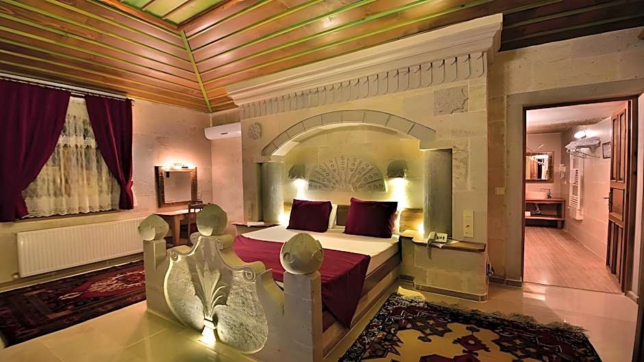 Stone House Cave Hotel