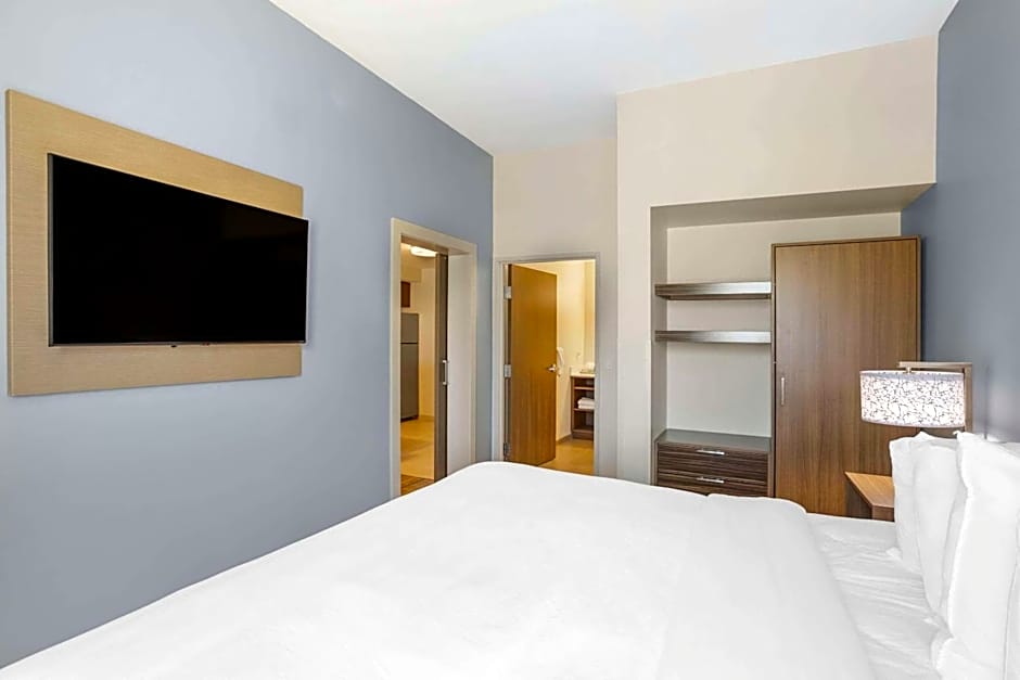 MainStay Suites North - Central York