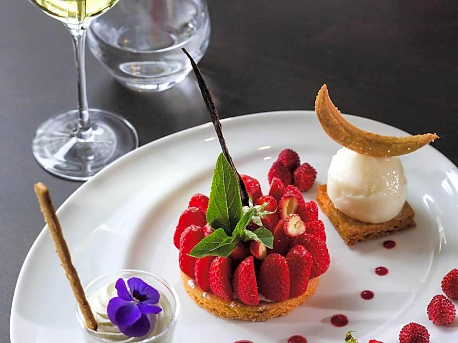 Sofitel Biarritz Le Miramar Thalassa Sea and Spa