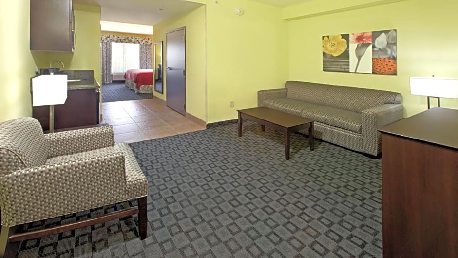 Holiday Inn Garland By IHG