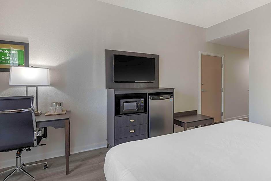 Econo Lodge At The University