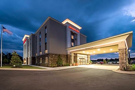 Hampton Inn By Hilton Waynesboro, GA