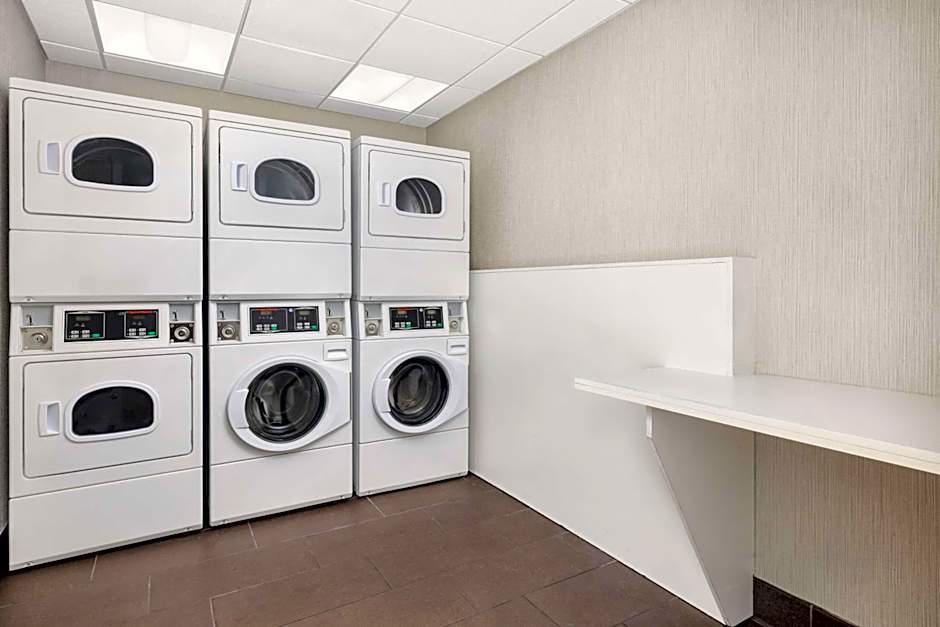 Hampton Inn By Hilton and Suites Napa