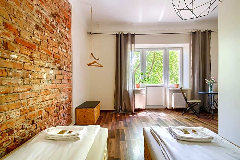 Lull Hostel