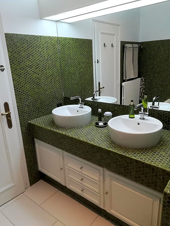 Maison Angulus Ridet