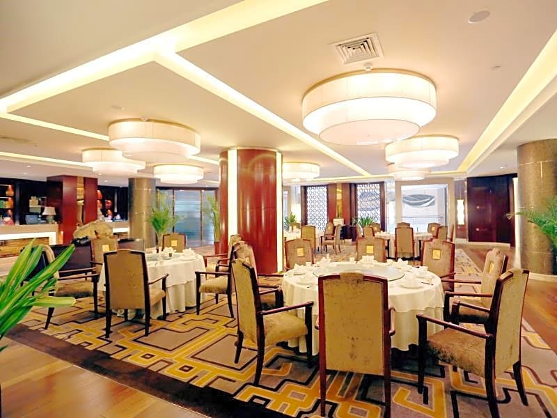 Howard Johnson Nanshan Plaza Bengbu Hotel