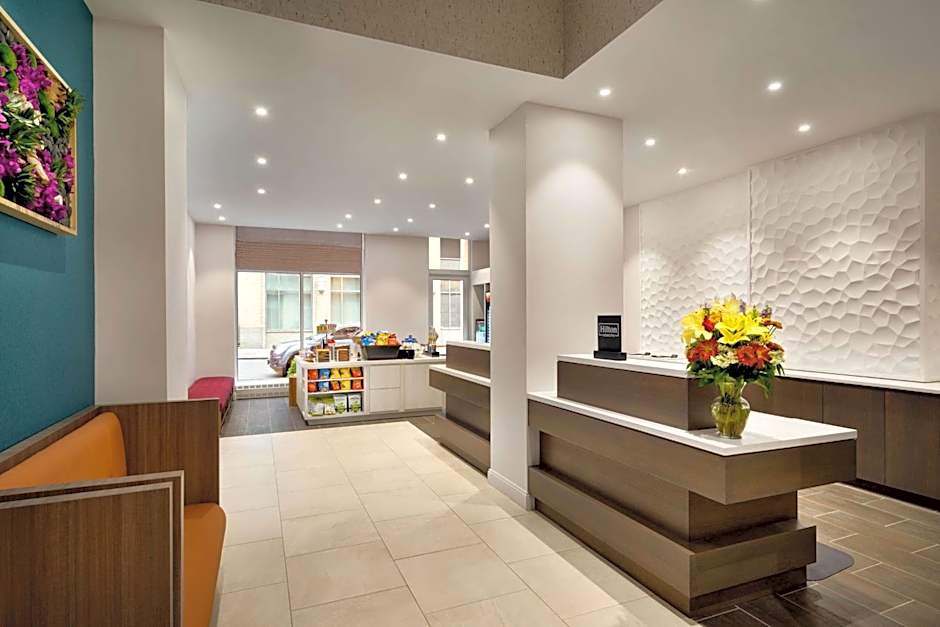 Hilton Garden Inn New York Times Square South