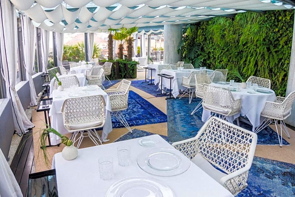 Claris Hotel & Spa GL, a Small Luxury Hotel of the World