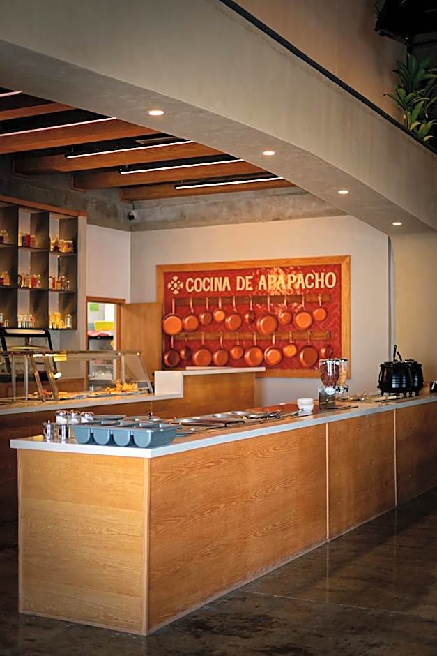 Hotel Dunas Near Consulate