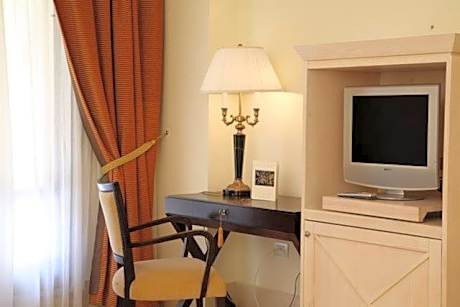 Hotel Lido degli Scogli