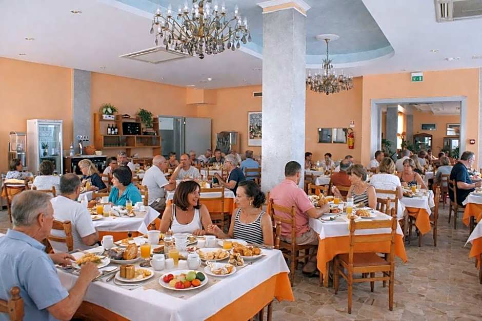 Hotel Jasmine Beach