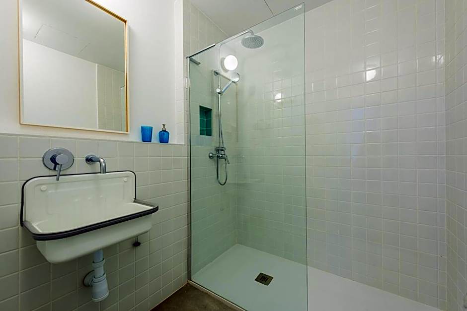 Be Mate Gran Vía Suites