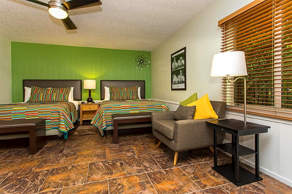 Desert Riviera Hotel