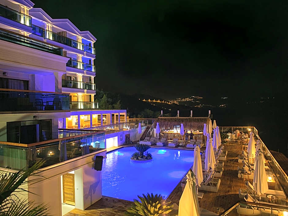 Meis Exclusive Hotel