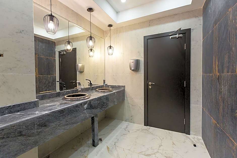 Best Western PLUS Premium Inn