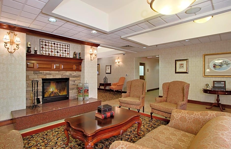 Homewood Suites by Hilton Chesapeake - Greenbrier