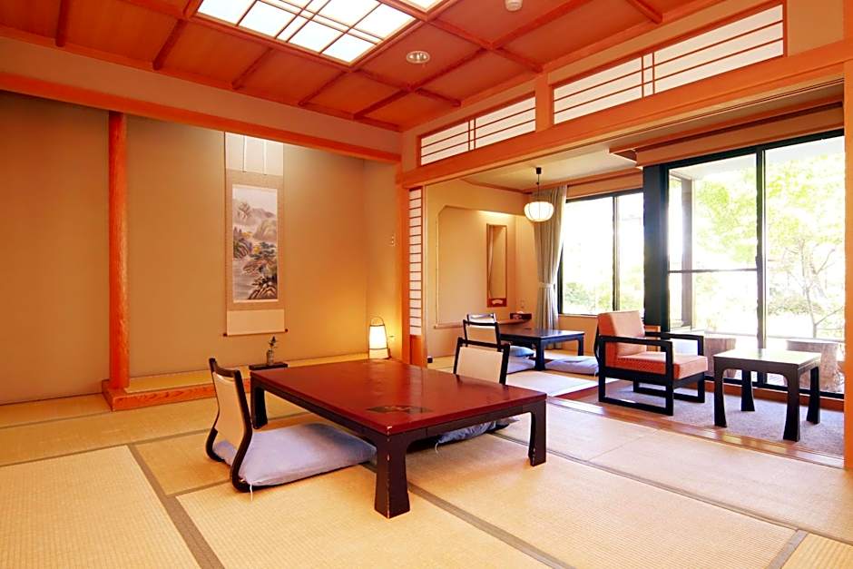 Yanagiya