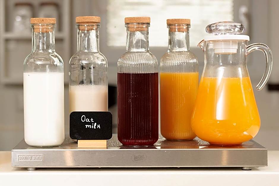 Iria Beach Art Hotel