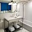 Hotel Indigo Boston Garden By IHG
